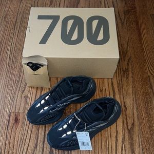Yeezy 700 V3 Dark Glow (NWT)